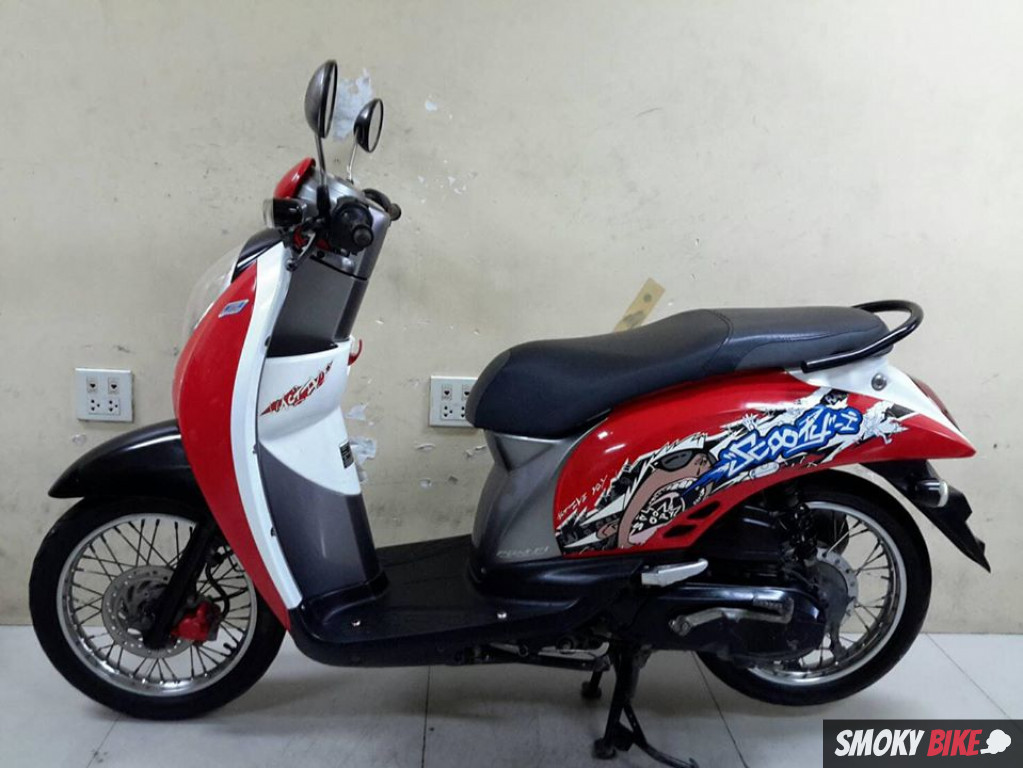 honda-scoopy-i-2012-a-20365